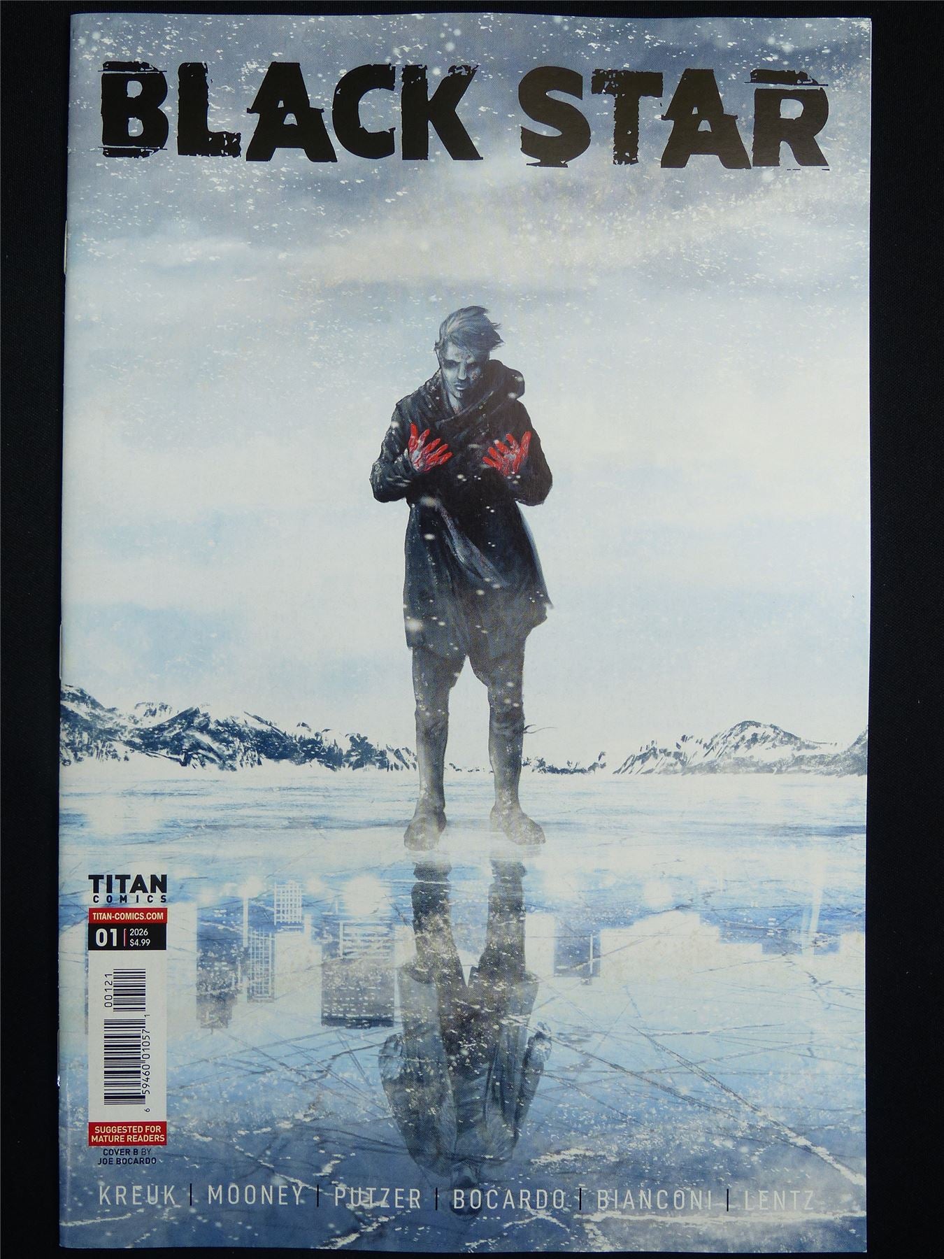 BLACK Star #1 Cvr B - Aug 2026 Titan Comic #2ZT