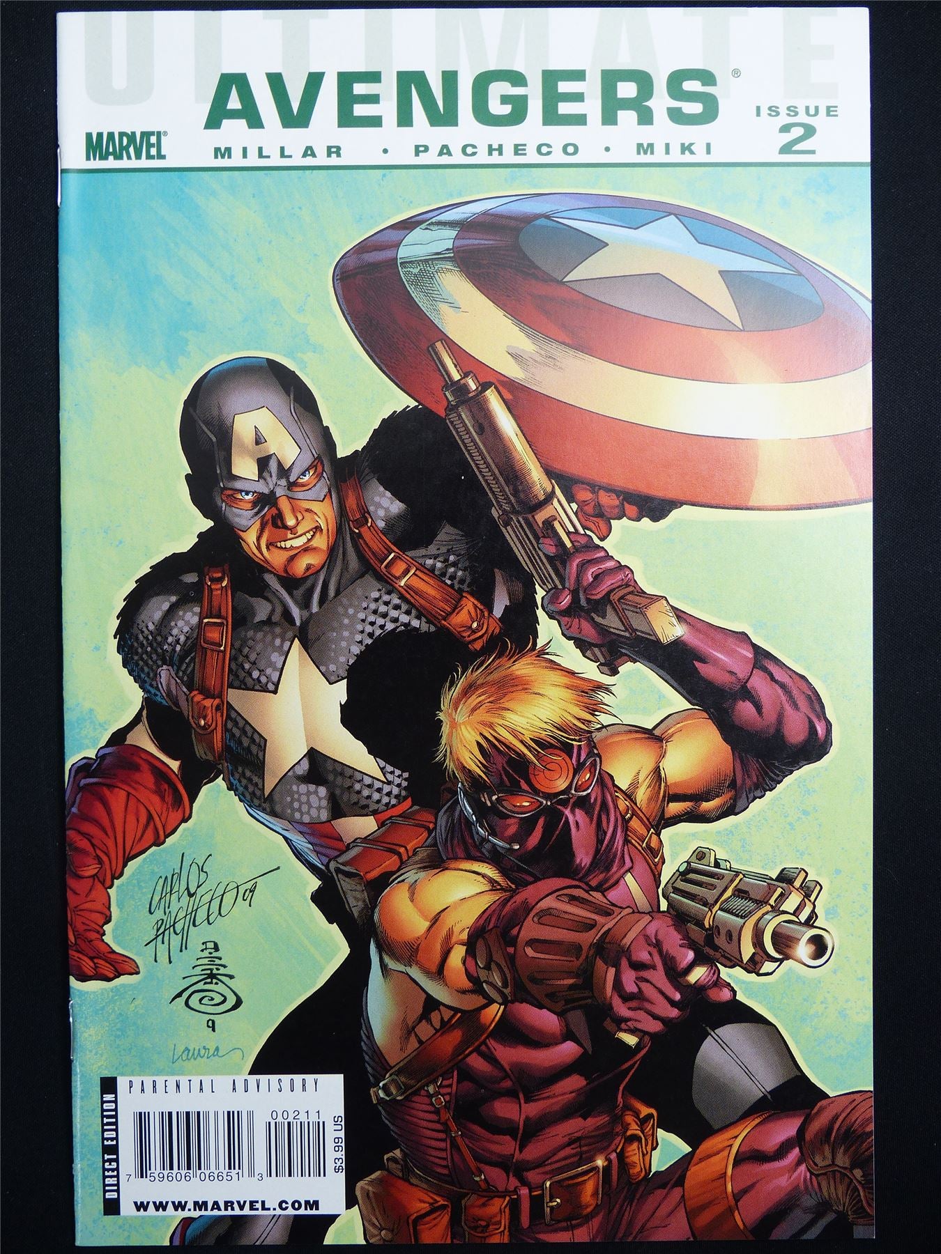 Ultimate AVENGERS #2 Cvr A - Marvel Comic #4N2