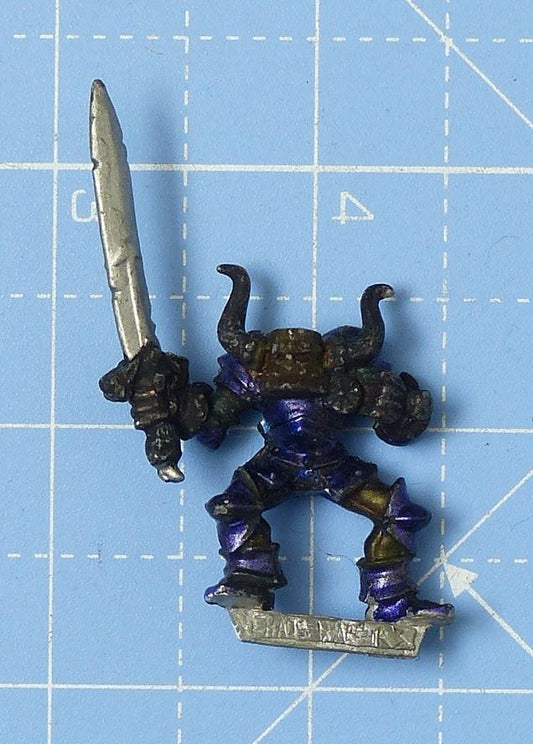Classic Metal Champion of Chaos - Warhammer Old World #2I9