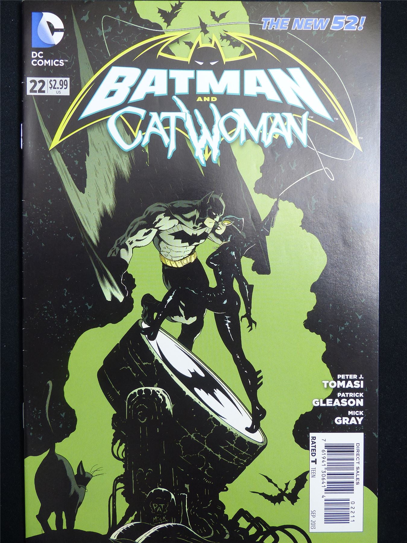 BATMAN and Catwoman #22 new 52! - DC Comic #3PW