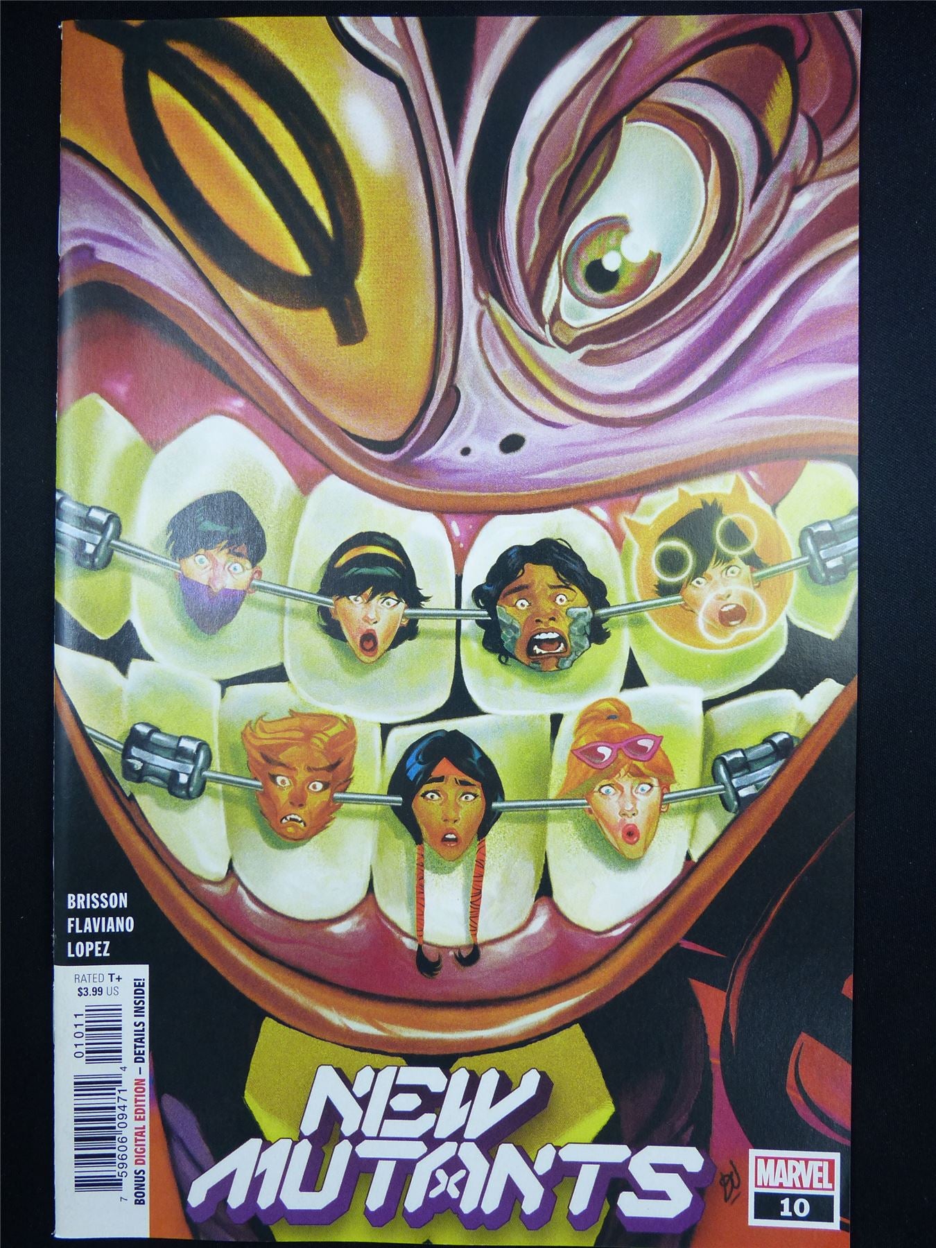 NEW Mutants #10 - Marvel Comic #3K1