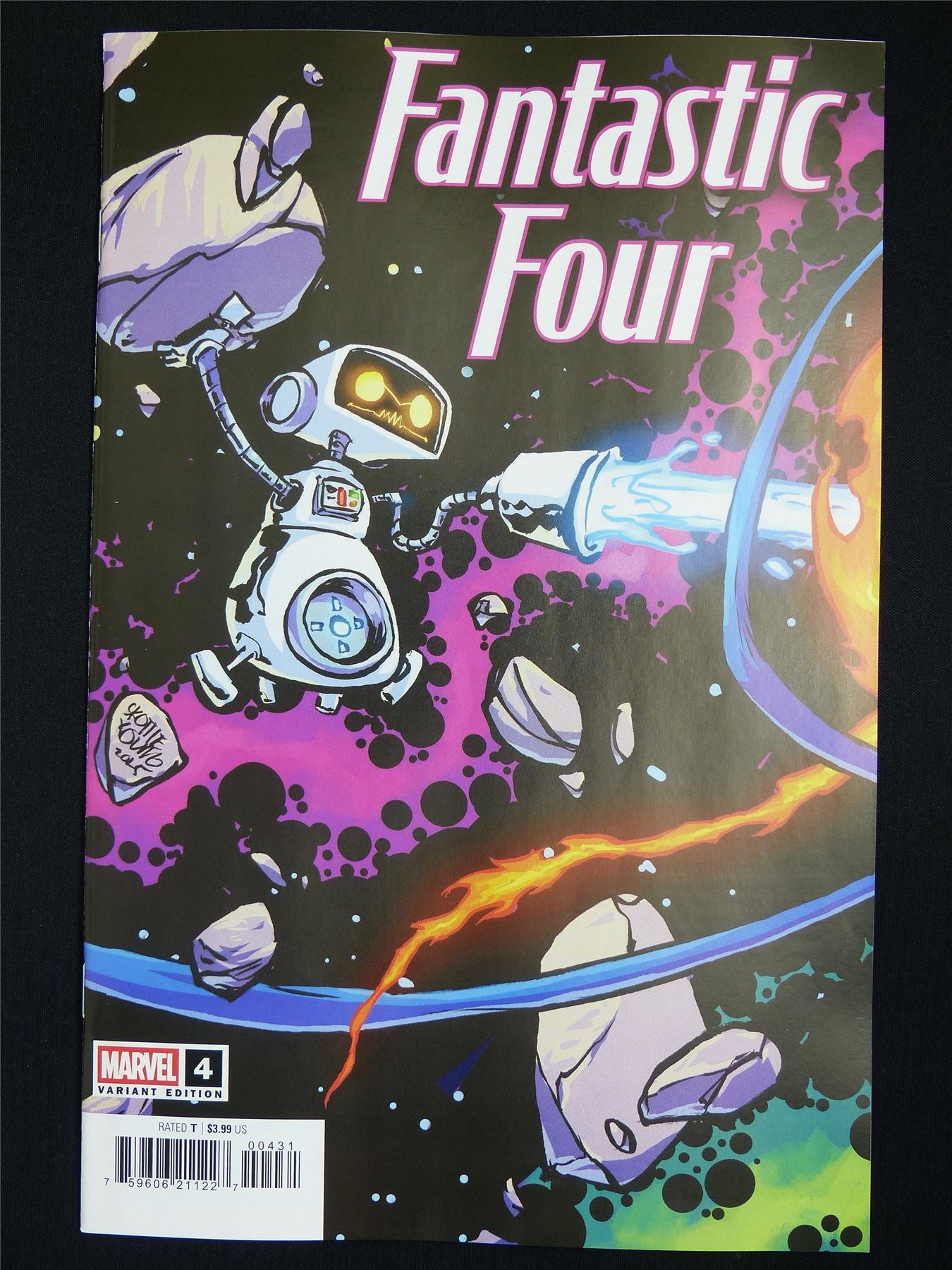 FANTASTIC Four #4 Skottie Young Variant - Dec 2025 Marvel Comic #5D8