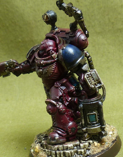 Apothecary Biologis painted - Blood Angels - Warhammer 40K #49V