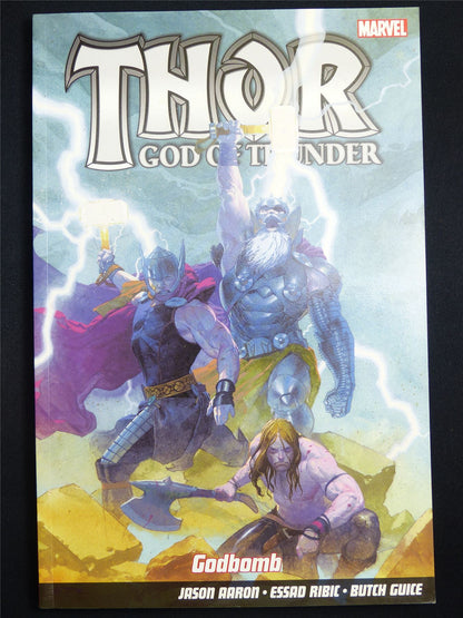Thor God of Thunder: Godbomb - Marvel Graphic Softback #280