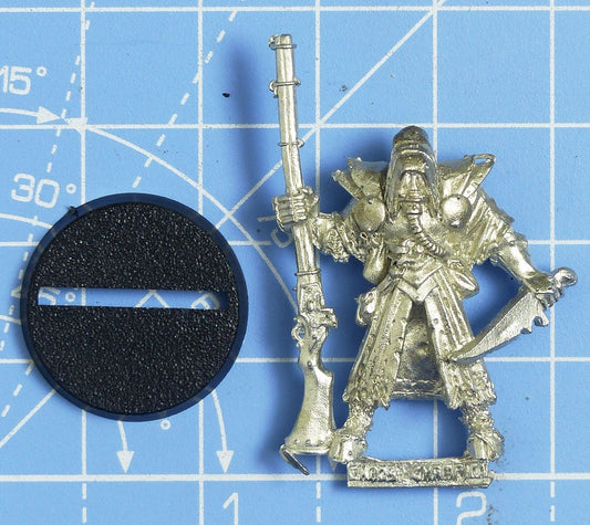 Classic Metal Chaos Champion with gas Mask Rogue Trader OOP - Chaos - Warhammer #G7