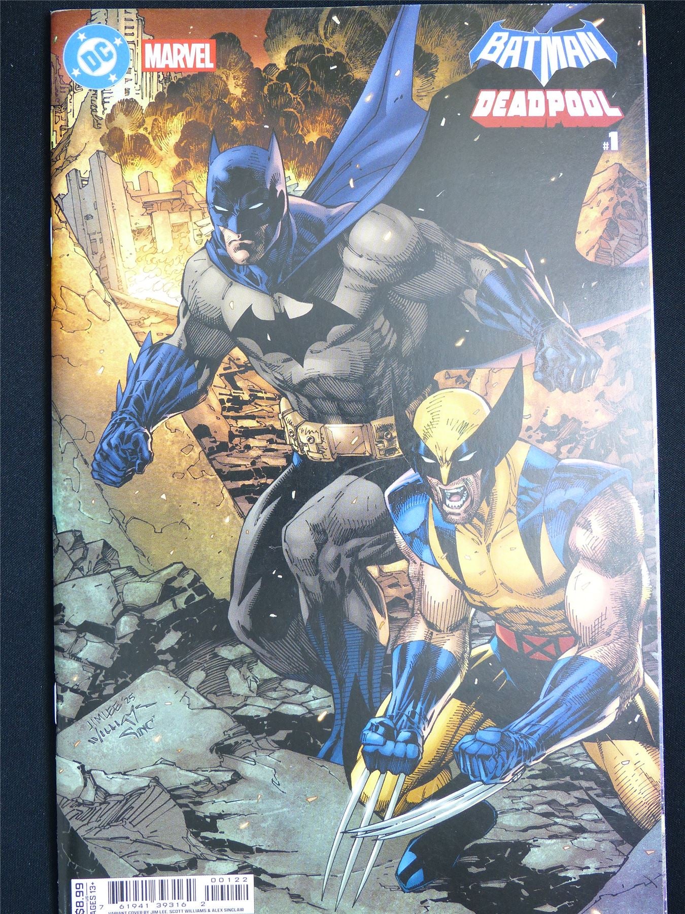 BATMAN Deadpool #1 - DC Marvel Comic #12E