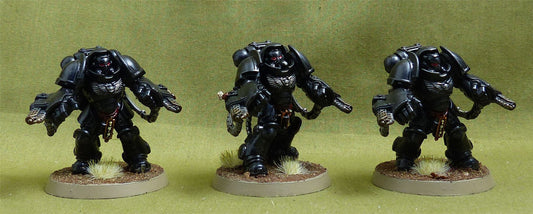 Primaris Aggressors painted - Iron Hands - Warhammer 40K #1HF