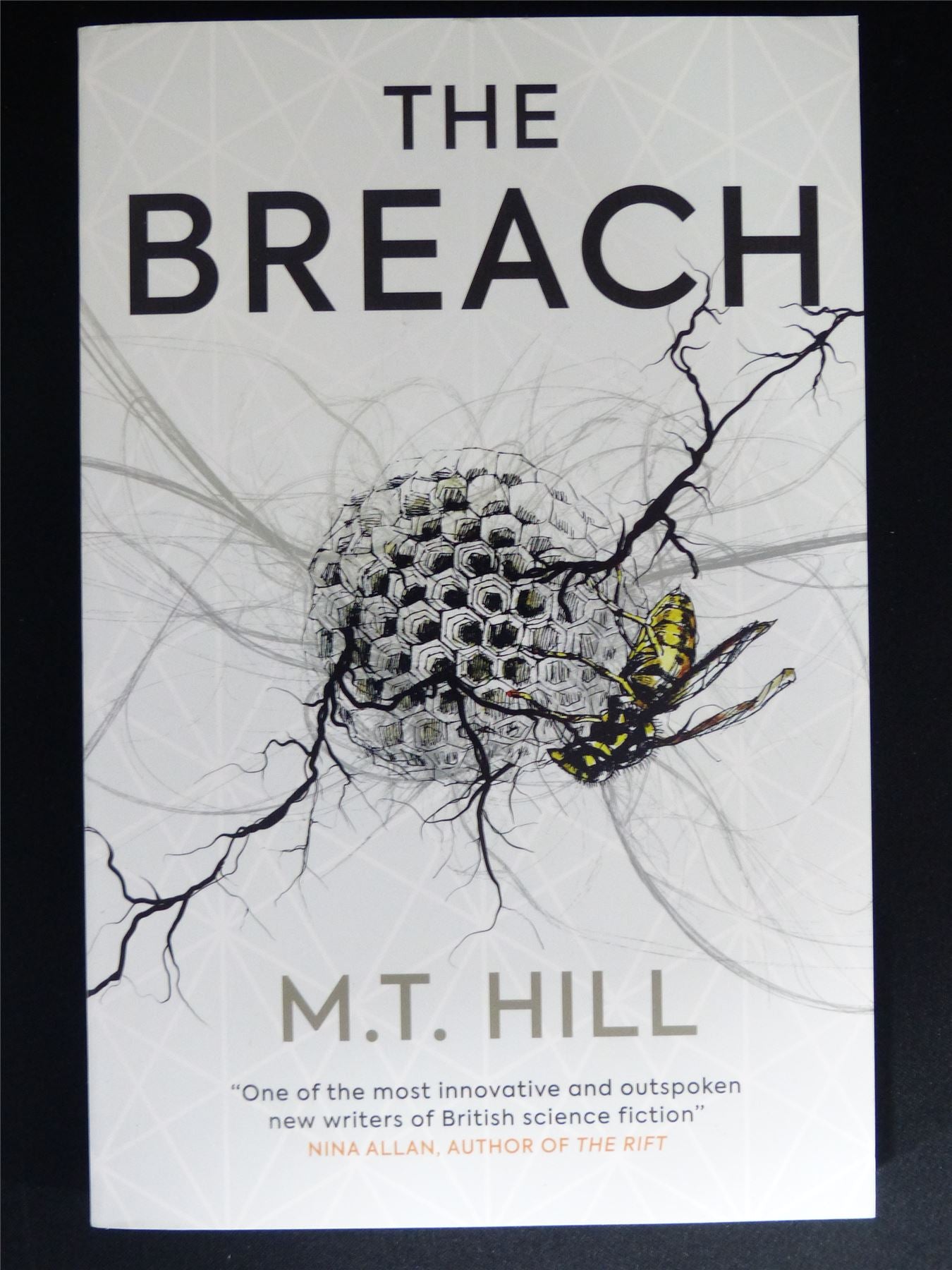 The Breach: M.T. Hill - Titan Novel Softback #O3