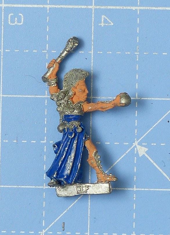 Classic Metal Elven Wardancer - Warhammer Old World #2K2