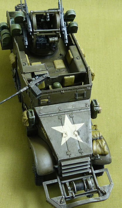 US Half track /  M16 MGMC Half-Track  painted 1:35 scale - WW2 Model #16Z