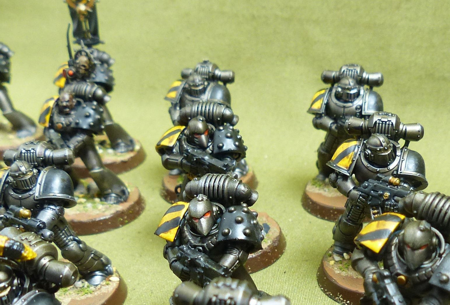 MKVI Tactical Squad painted - Iron Warriors - Warhammer Horus Heresy #1QM