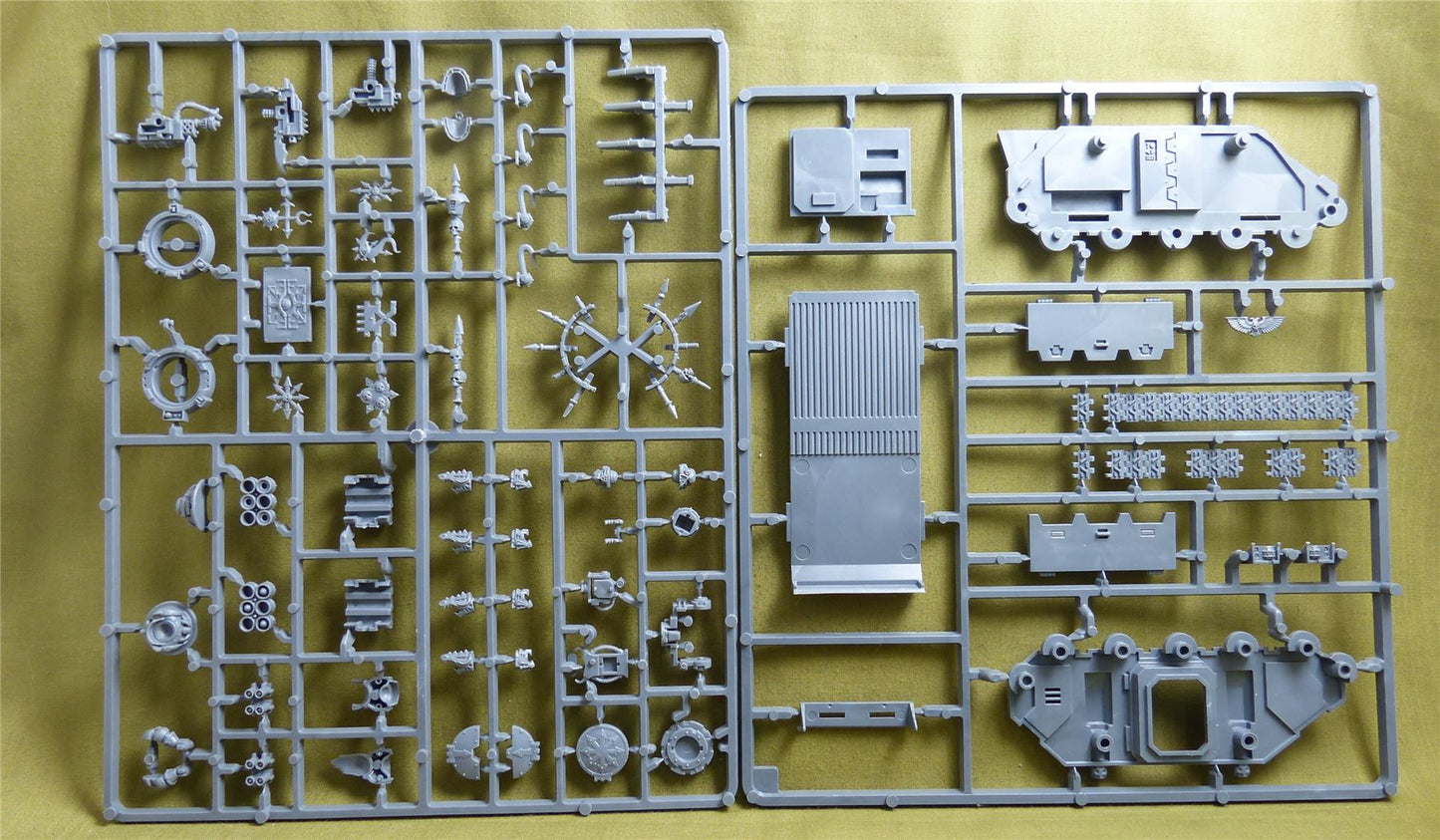 Chaos Predator complete sprue - Chaos Space Marines - Warhammer 40K #1PM