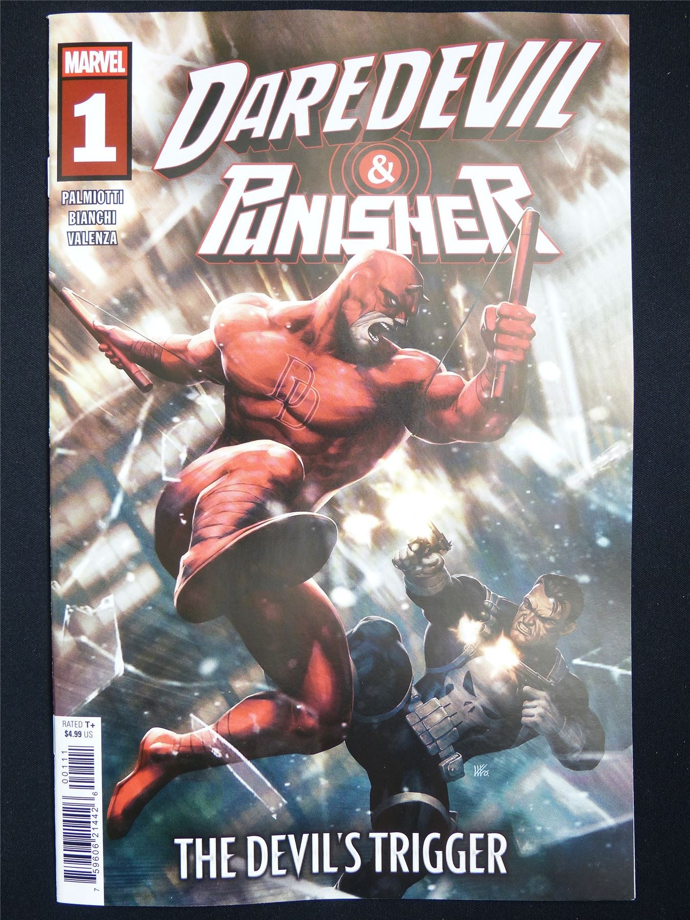 DAREDEVIL & Punisher: The Devil's Trigger #1 - Jan 2026 Marvel Comic #6NT