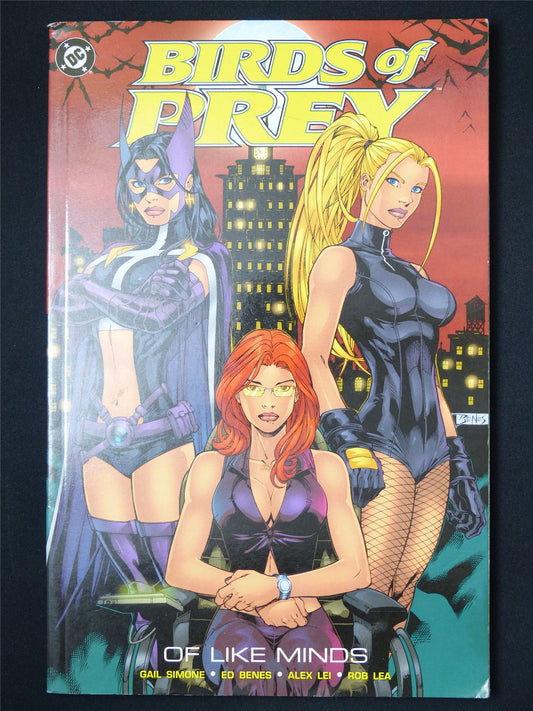 BIRDS of Prey: Of Like Minds - DC Graphic Softback #135