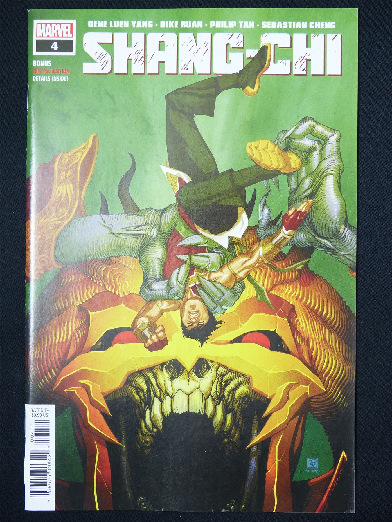 SHANG-CHI #4 - B&B Marvel Comic #8DS