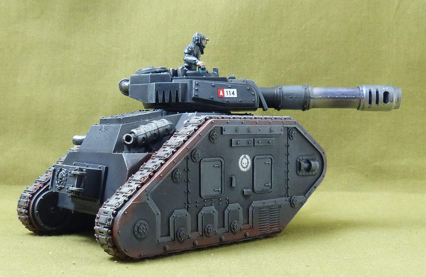 Solar Auxilia Leman Russ Assault Tank painted - Adeptus Astartes - Warhammer Horus Heresy #2WW