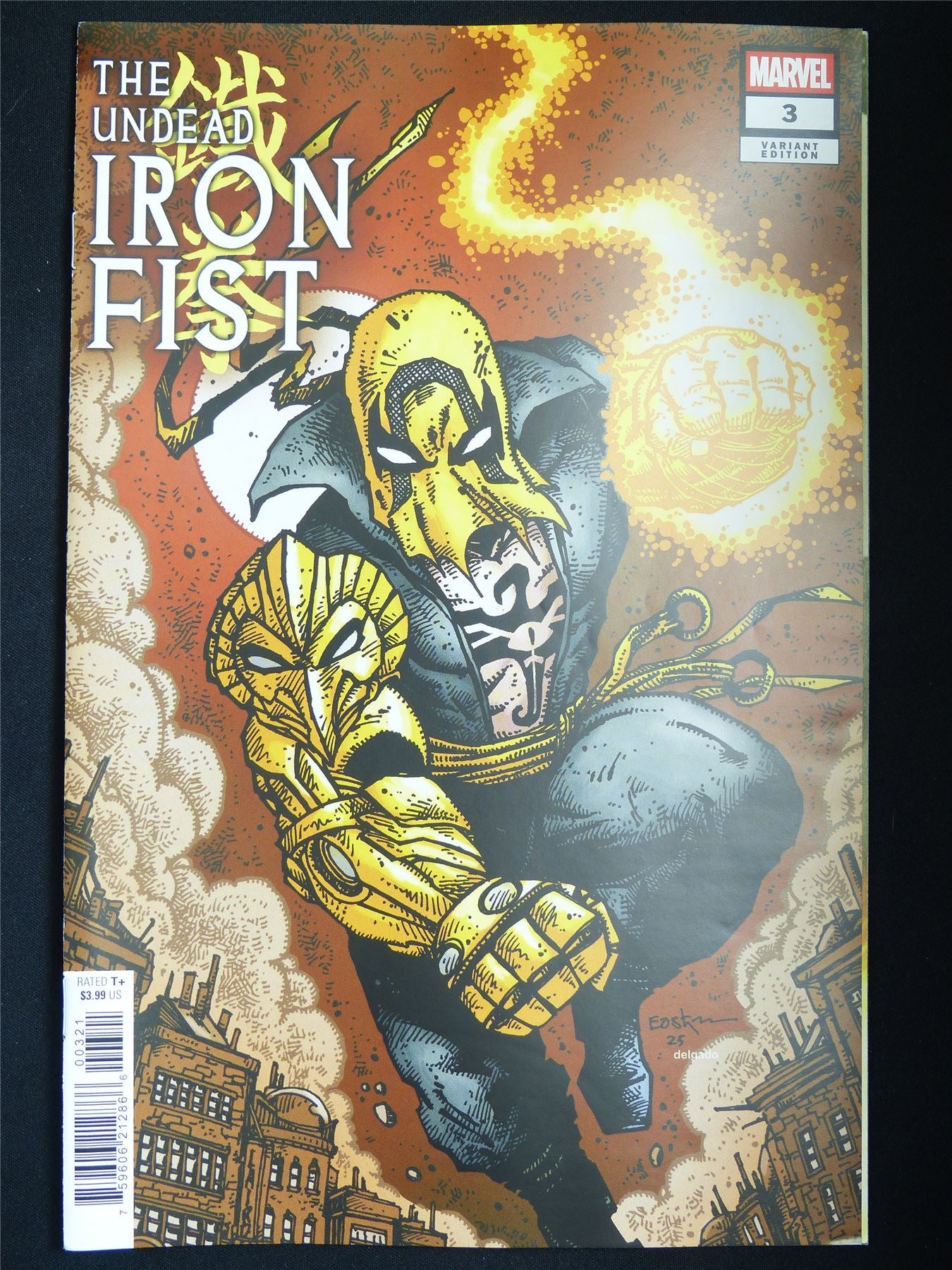 The Undead IRON Fist #3 Variant - Marvel Comic #BQ