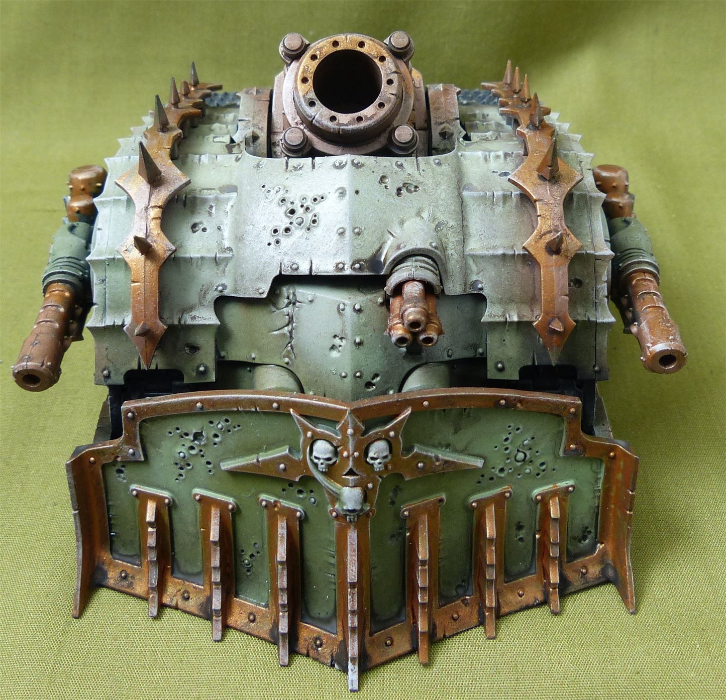 Plagueburst Crawler painted - Death Guard - Warhammer 40K #373