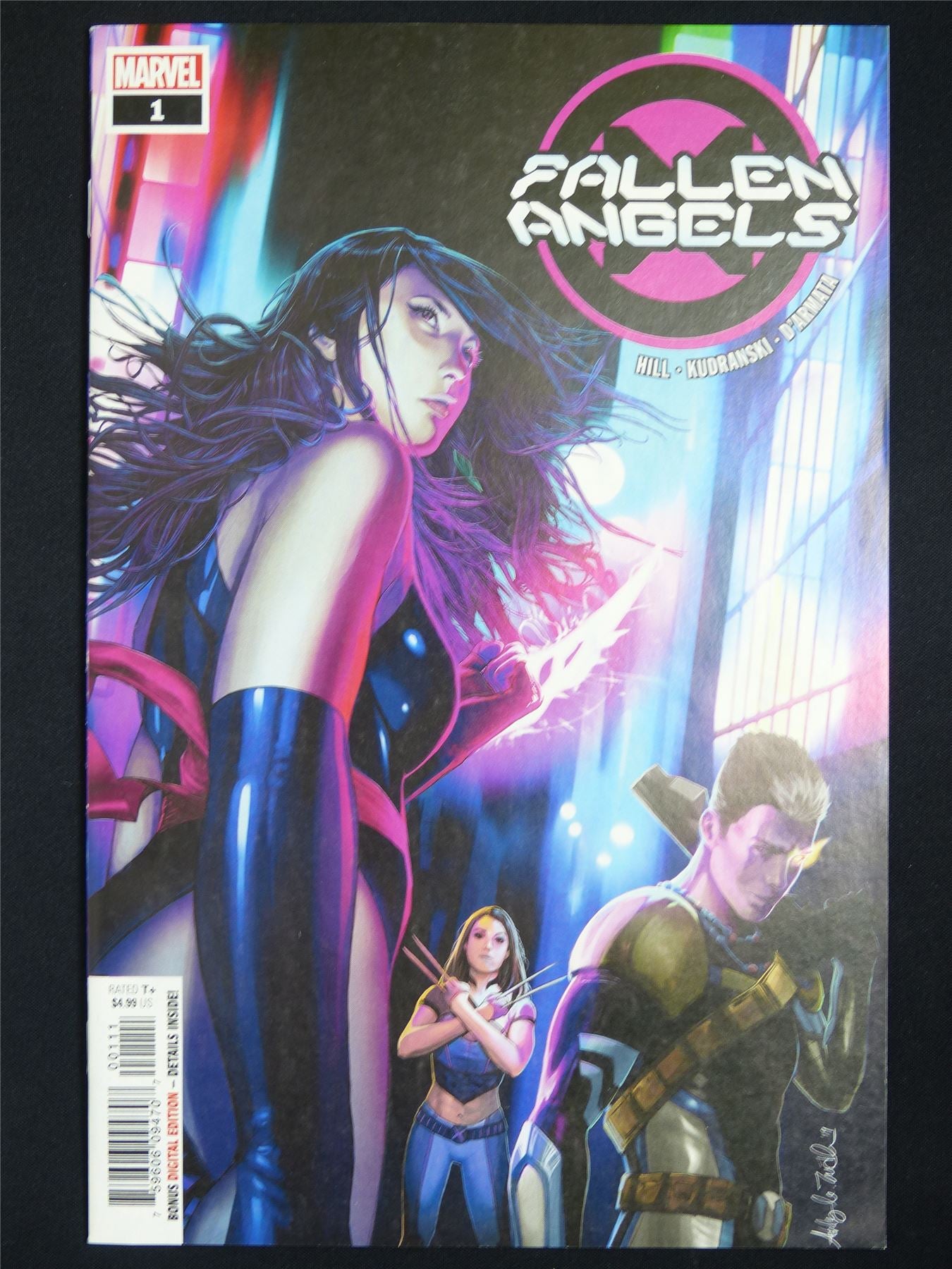 FALLEN Angels #1 - Marvel Comic #2E4