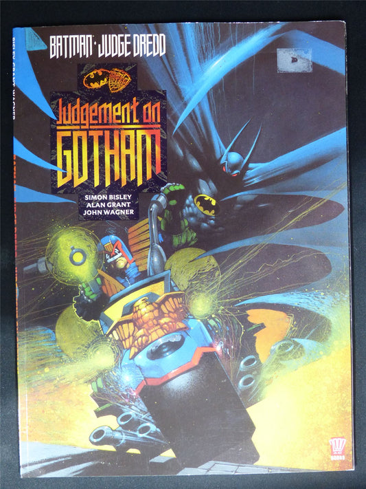Batman/Judge Dredd: Judgment on Gotham - DC Graphic Softback #1CJ