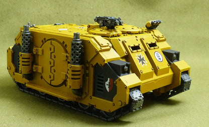 Deimos Pattern Rhino painted - Imperial Fists - Warhammer Horus Heresy #2N0