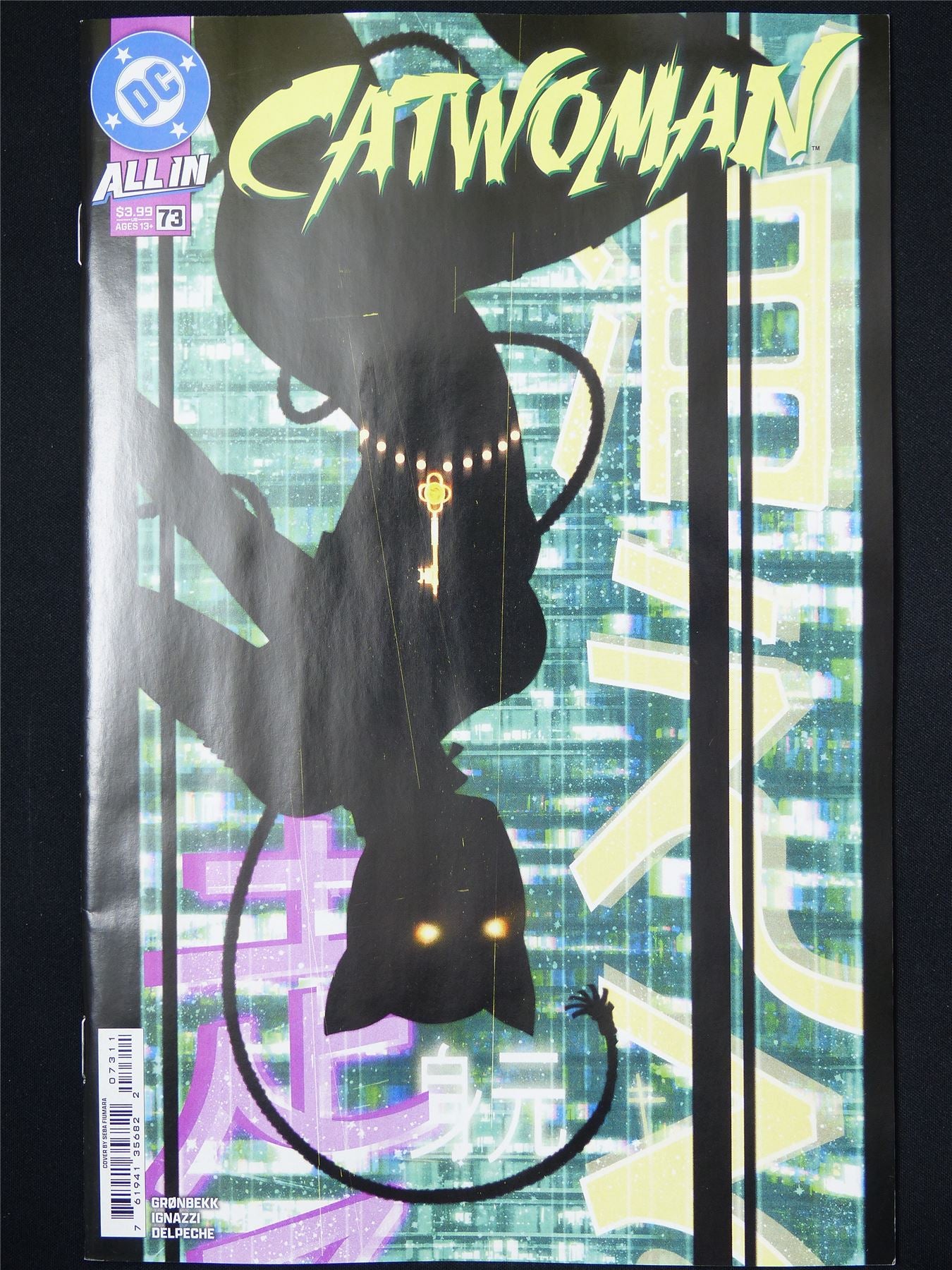 CATWOMAN #73 - B&B Apr 2025 DC Comic #9JE