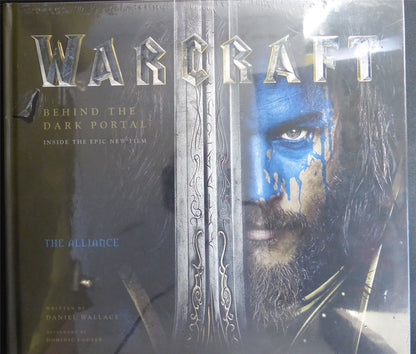 Warcraft: Behind the Dark Portal - Titan Gift Book Hardback #LU