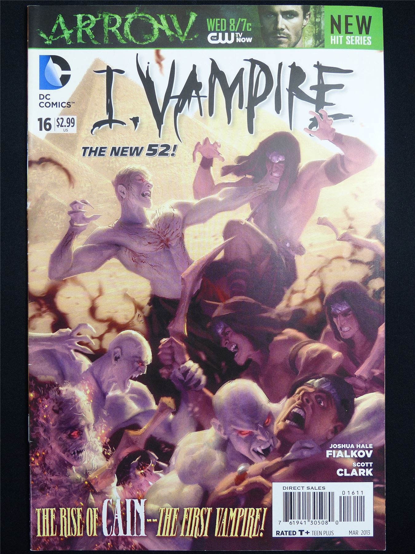 I Vampire #16 Cvr A new 52! - DC Comic #3D0