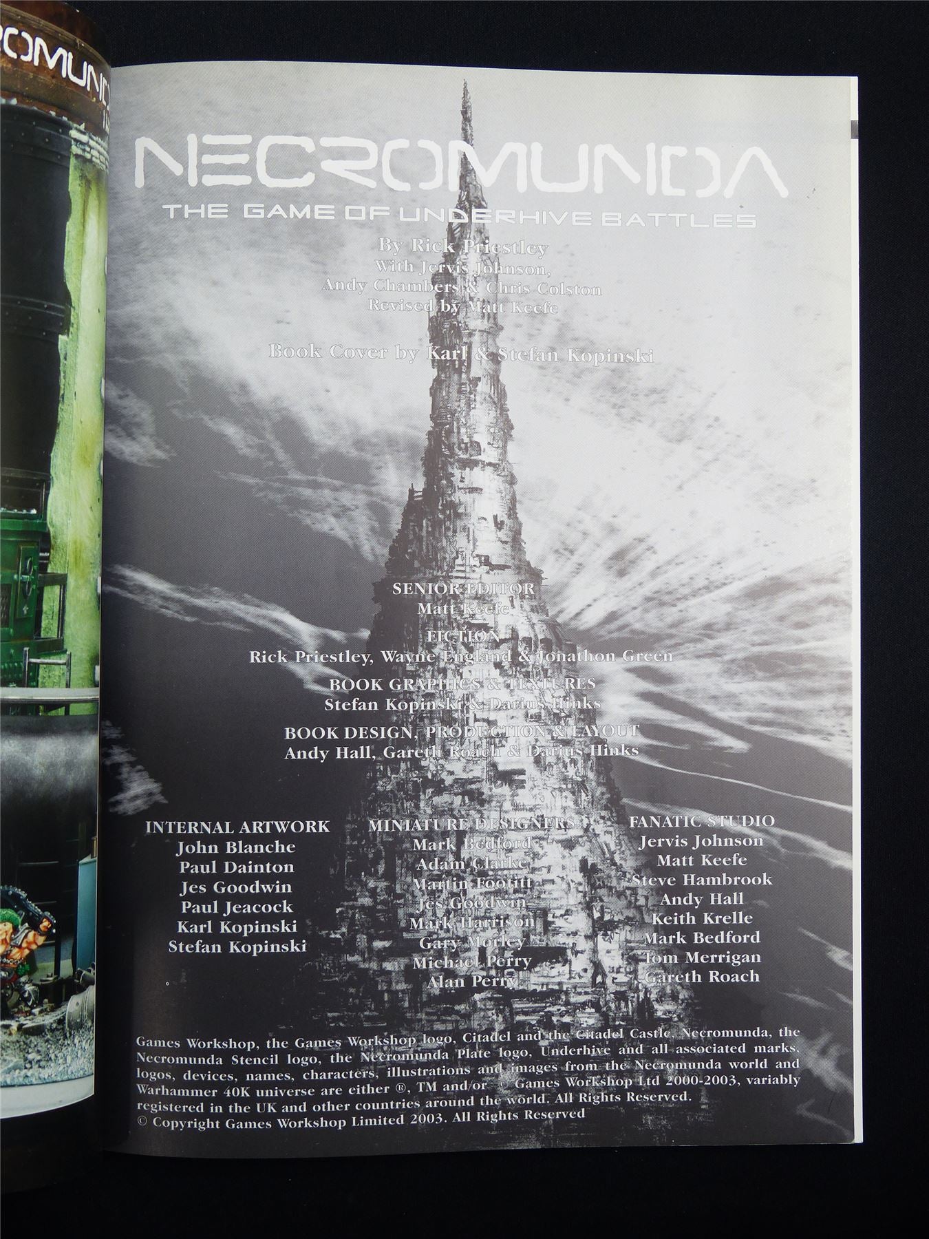 Necromunda: Underhive Softback - Warhammer #1GR