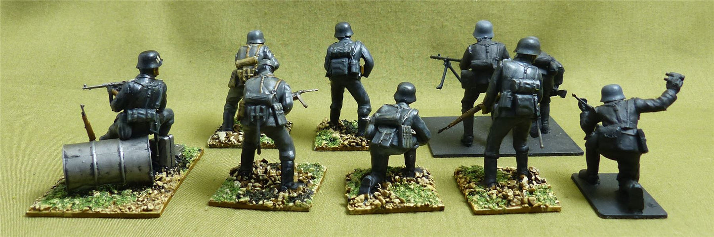 German Assault Troop painted 1/35 scale - WW2 Model #176