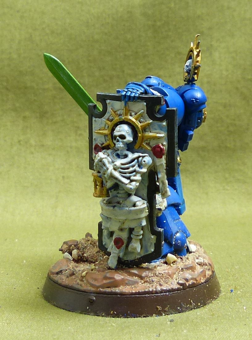 Captain with Relic Shield painted - Space Marines - Warhammer 40K #6U8