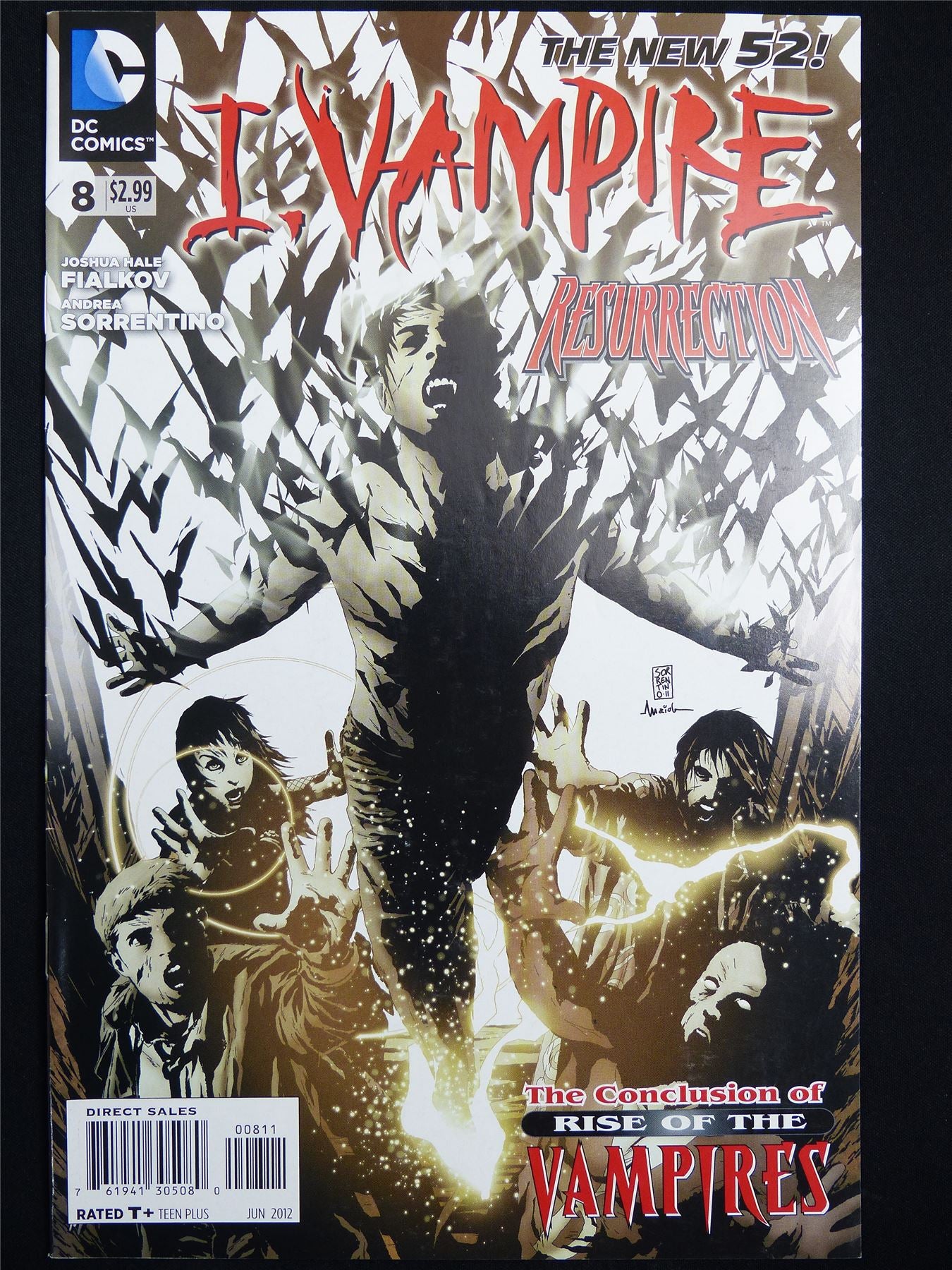 I Vampire #8 Cvr A new 52! - DC Comic #3D9