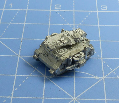 Predator Tank Classic Metal - Warhammer Epic #WG