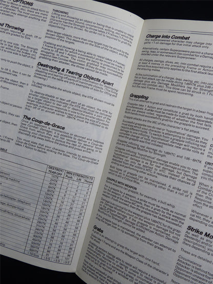 Players Book: Golden Heroes - Games Workshop Roleplay Booklet #N5