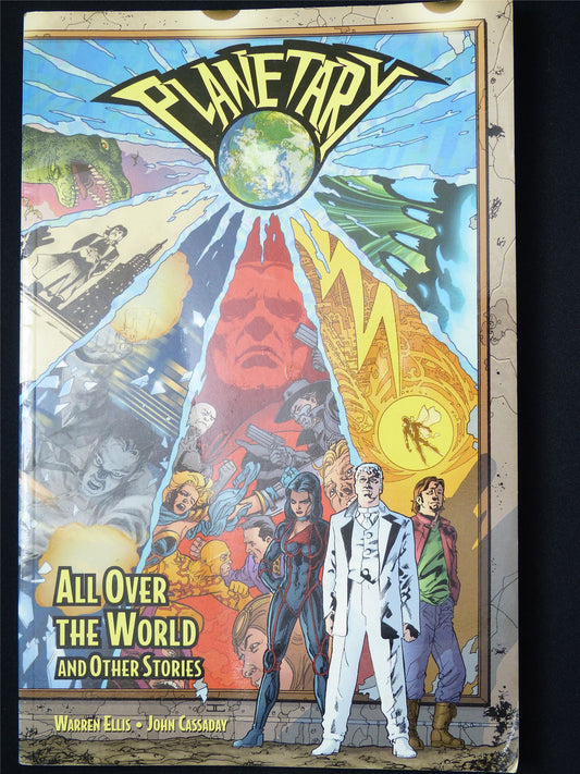 Planetary: All Over the World and Other Stories - Wildstorm Graphic Softback #42K