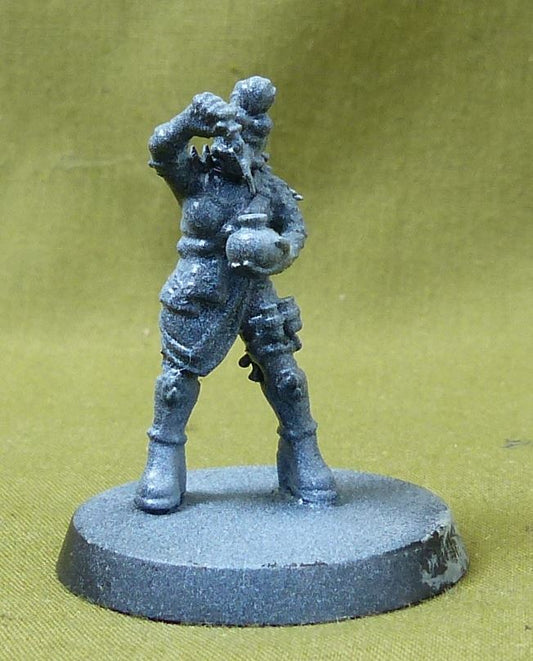 Alchemist - Miniature #3TT