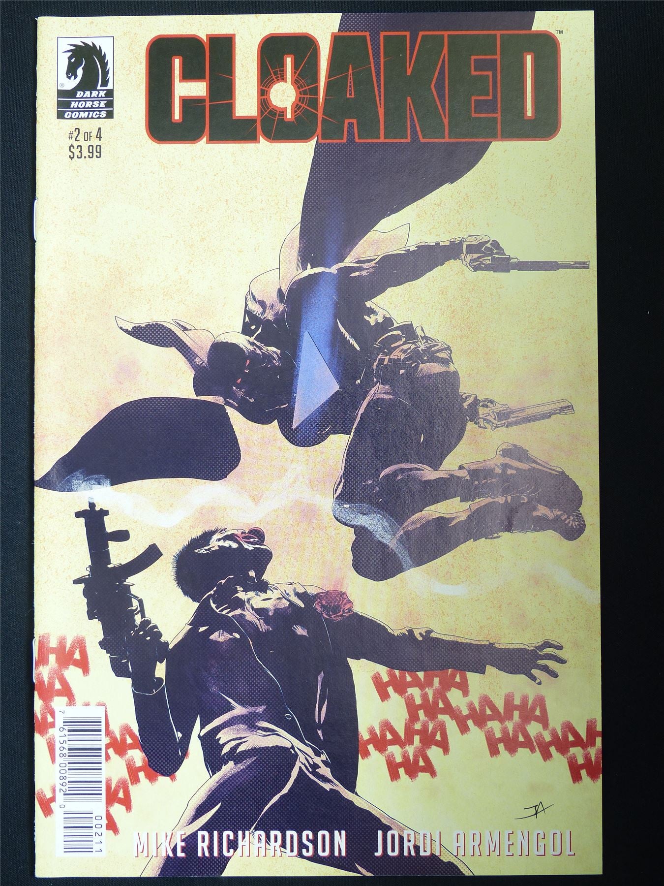 CLOAKED #2 - Dark Horse Comic #6D2