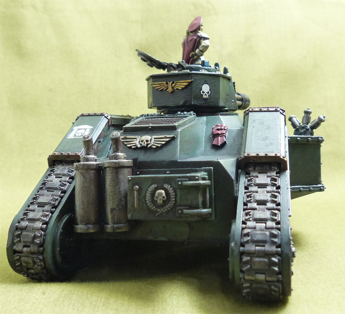 Leman Russ Battle Tank painted - Astra Militarum - Warhammer 40K #4W8