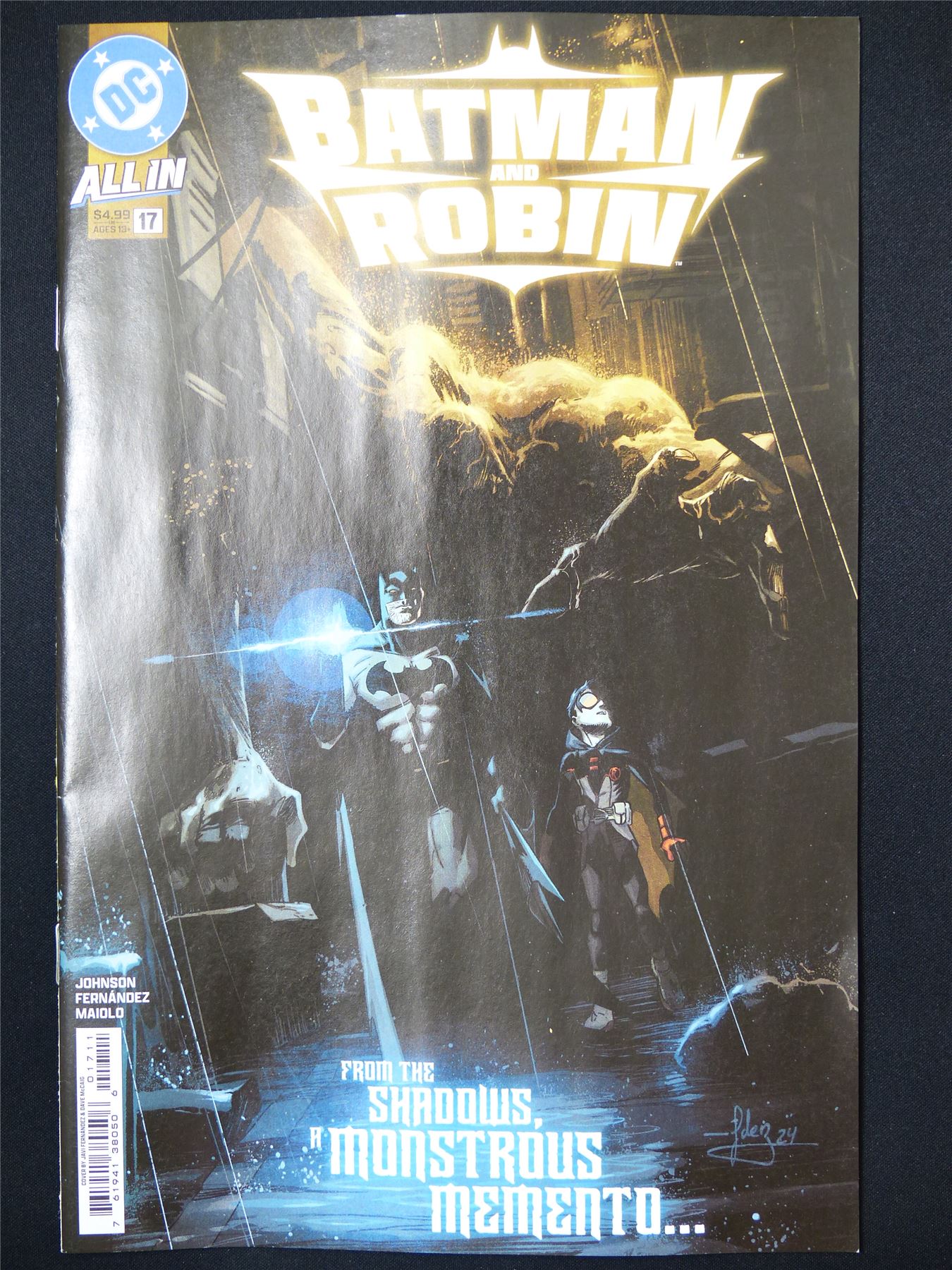 BATMAN and Robin #17 All-In - B&B Mar 2025 DC Comic #71J