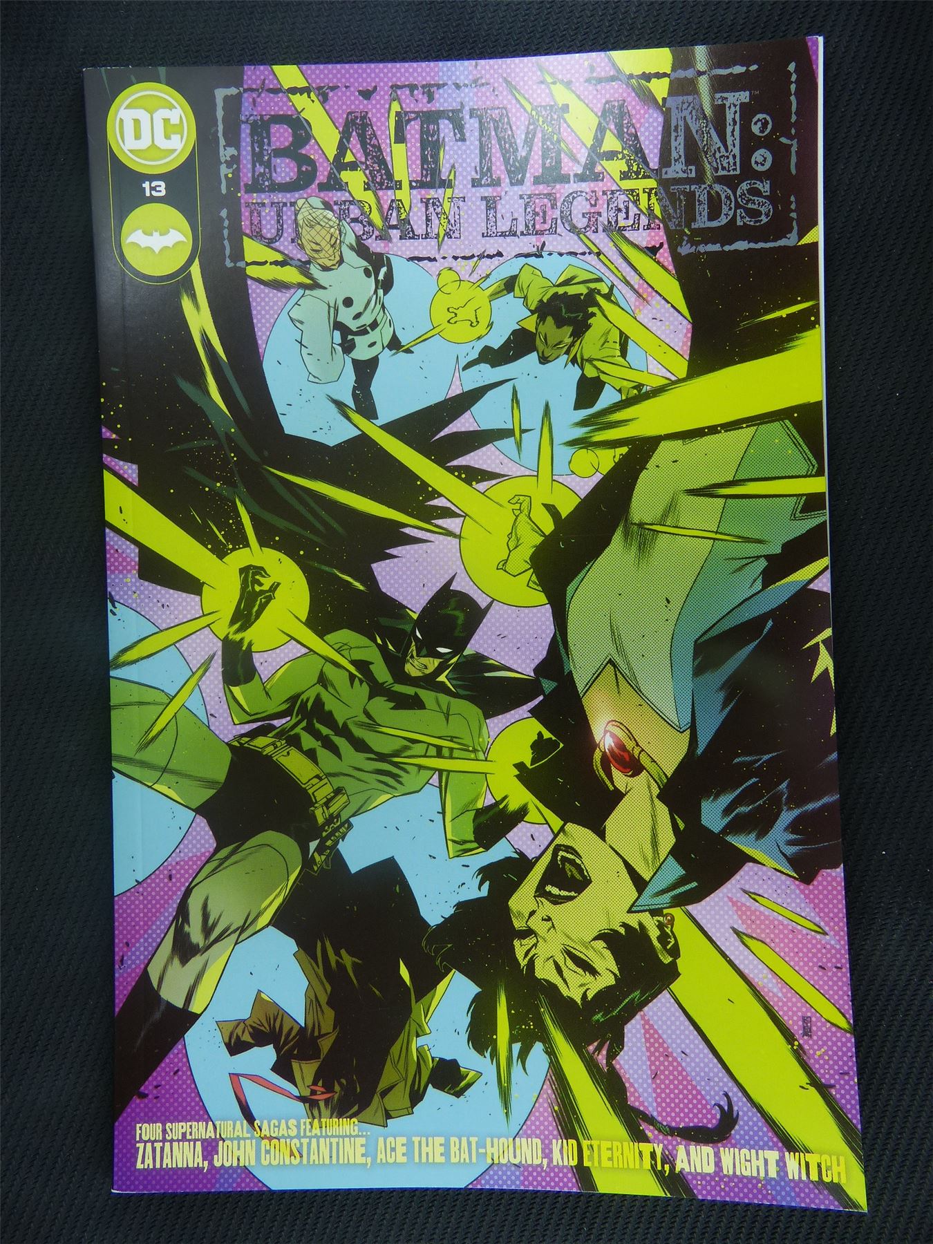 BATMAN: Urban Legends #13 - DC Comic #6