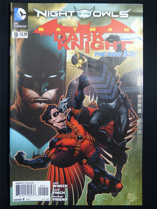 BATMAN: The Dark Knight #9 new 52! - DC Comic #33U