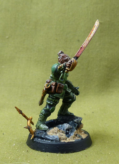 Captain Minka Lesk painted - Astra Militarum - Warhammer 40K #2Y3