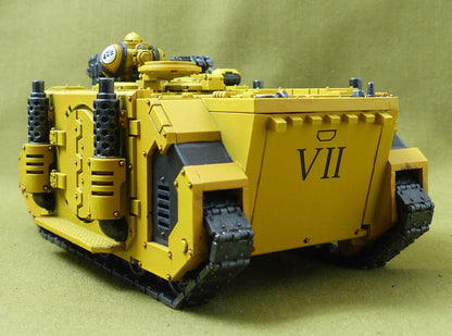 Deimos Pattern Rhino painted - Imperial Fists - Warhammer Horus Heresy #7V2