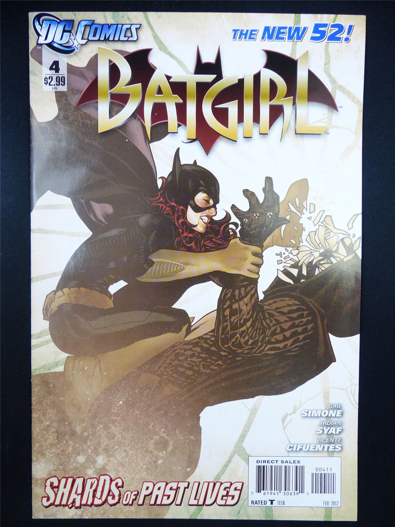 BATGIRL #4 - DC Comic #2QZ