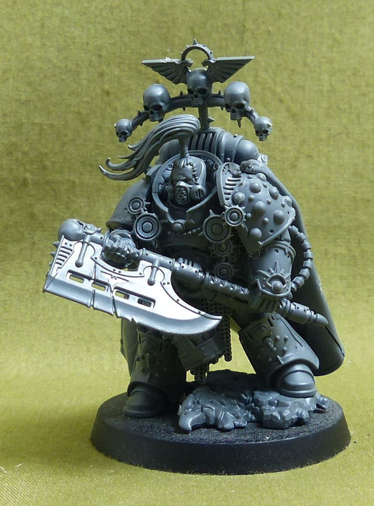 Legion Praetor with Power Axe - Blood Angels - Warhammer Horus Heresy #4DJ