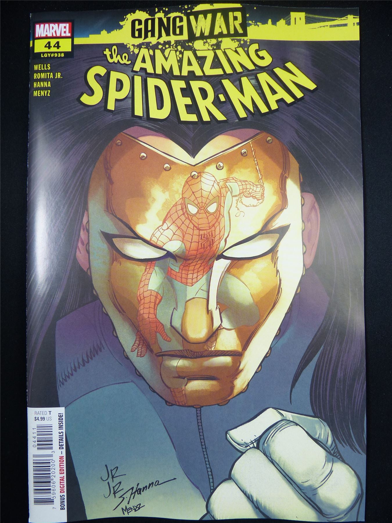 The Amazing SPIDER-MAN #44 Gang War - Apr 2024 Marvel Comic #3B8