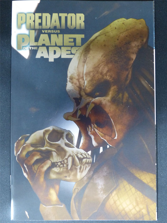 PREDATOR versus Planet of the Apes #1 Cvr B Foil - Sep 2026 Marvel Comic #2OI