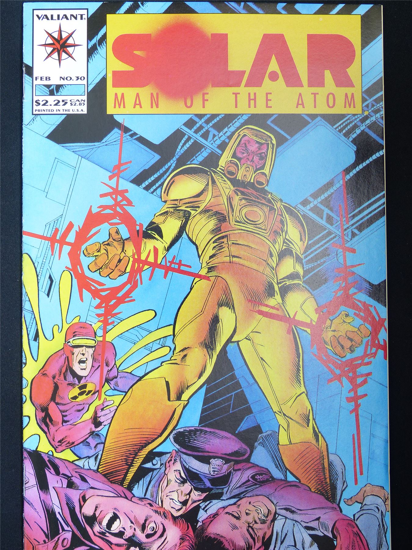 SOLAR Man of the Atom #30 - Valiant Comic #SB