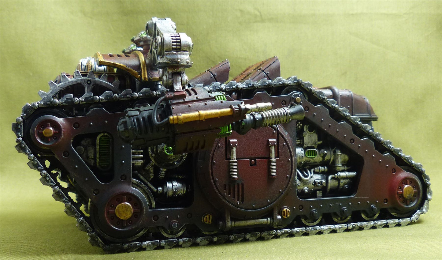 Karacnos Assault Tank painted - Mechanicum - Warhammer Horus Heresy #2PK