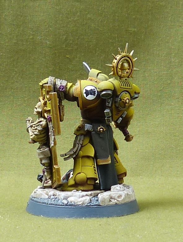 Captain with Relic Shield painted - Space Marines - Warhammer 40K #3PO